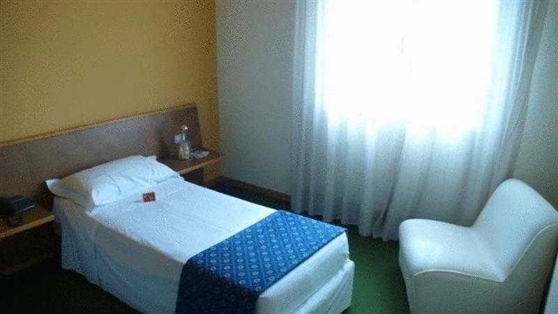 Hotel Le Calandre Rubano Exterior photo